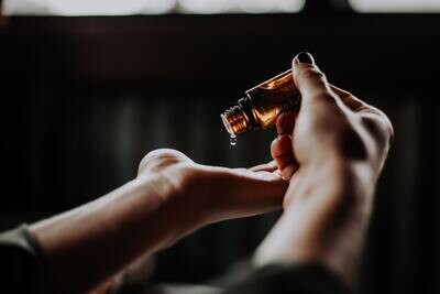 Importance, Benefits, and How to Apply Beard Oil